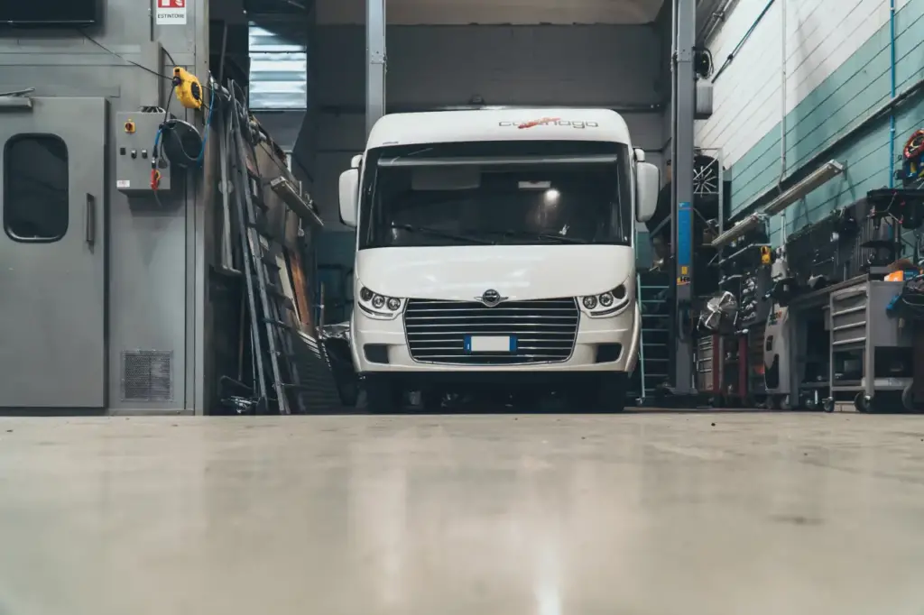 Carrozzeria, Officina, Installazioni accessori Camper
